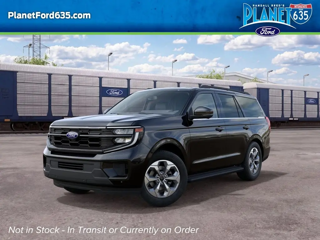 2027 Ford Expedition Active photo 3