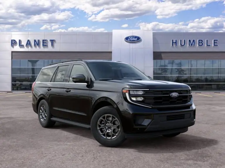 2027 Ford Expedition Active photo 4