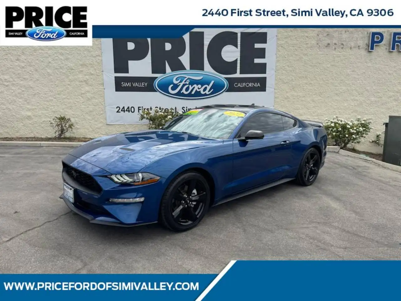 2022 Ford Mustang EcoBoost Coupe Premium's photo