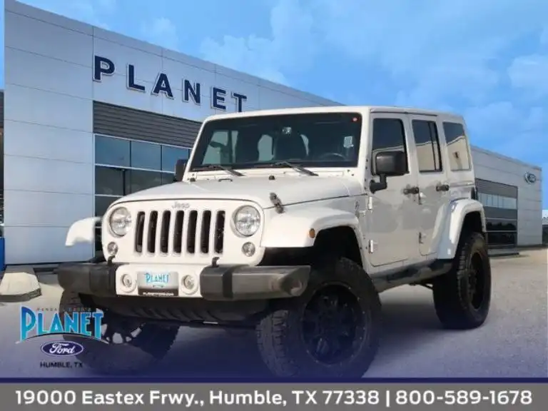 2016 Jeep Wrangler Sahara's photo