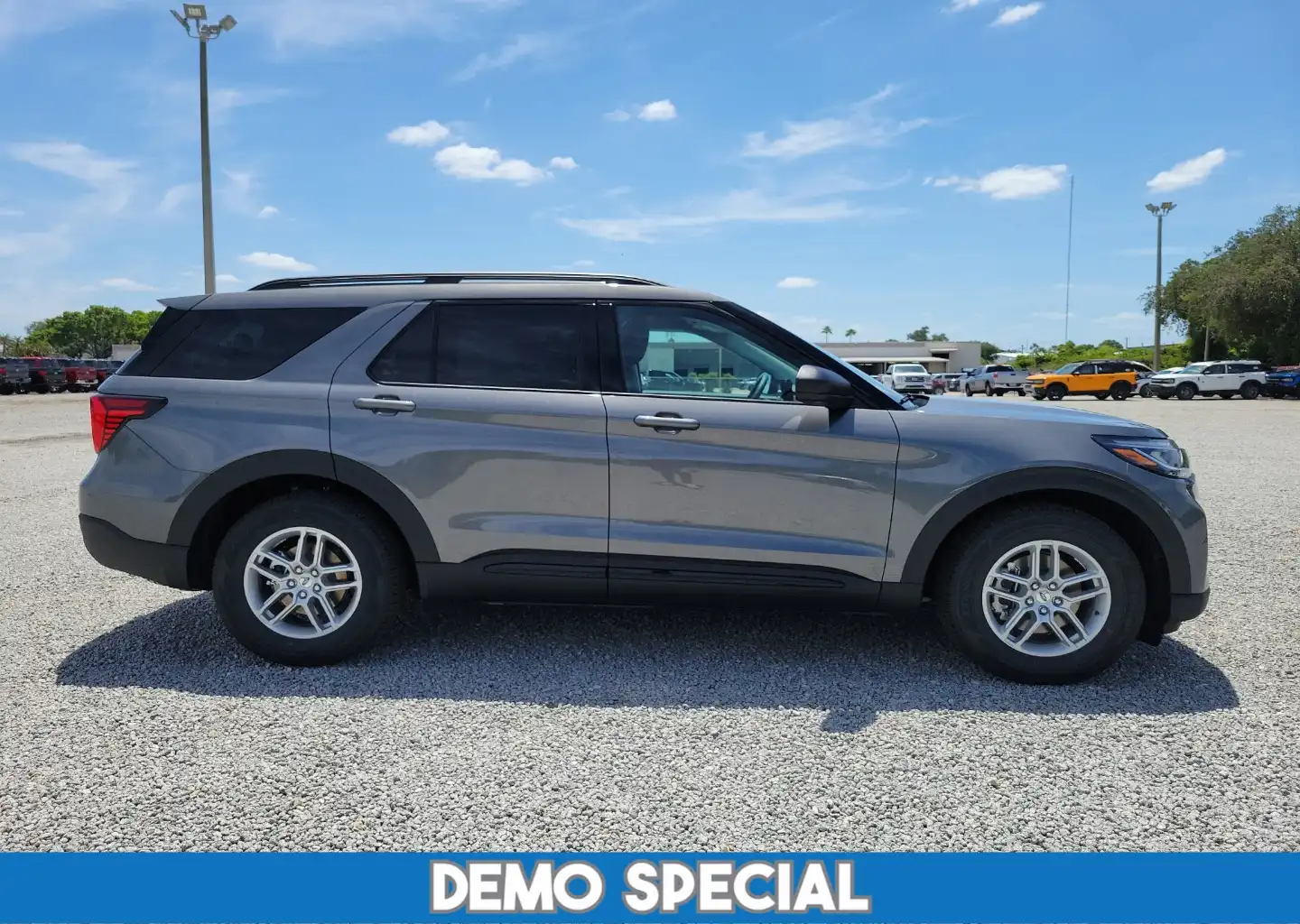 2026 Ford Explorer's photo