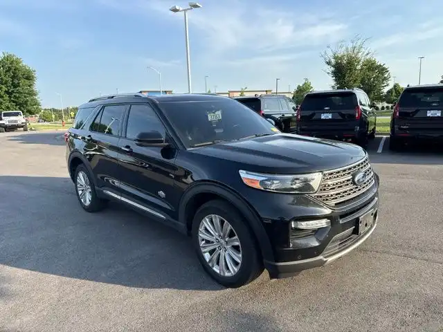 2023 Ford Explorer King Ranch 4WD's photo