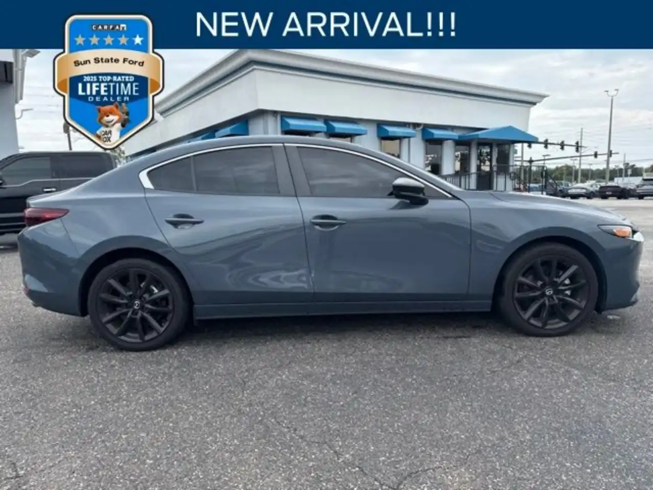2025 Mazda CX-3 2.5 Carbon Ed. AT 4-Door SKYACTIV AWD's photo