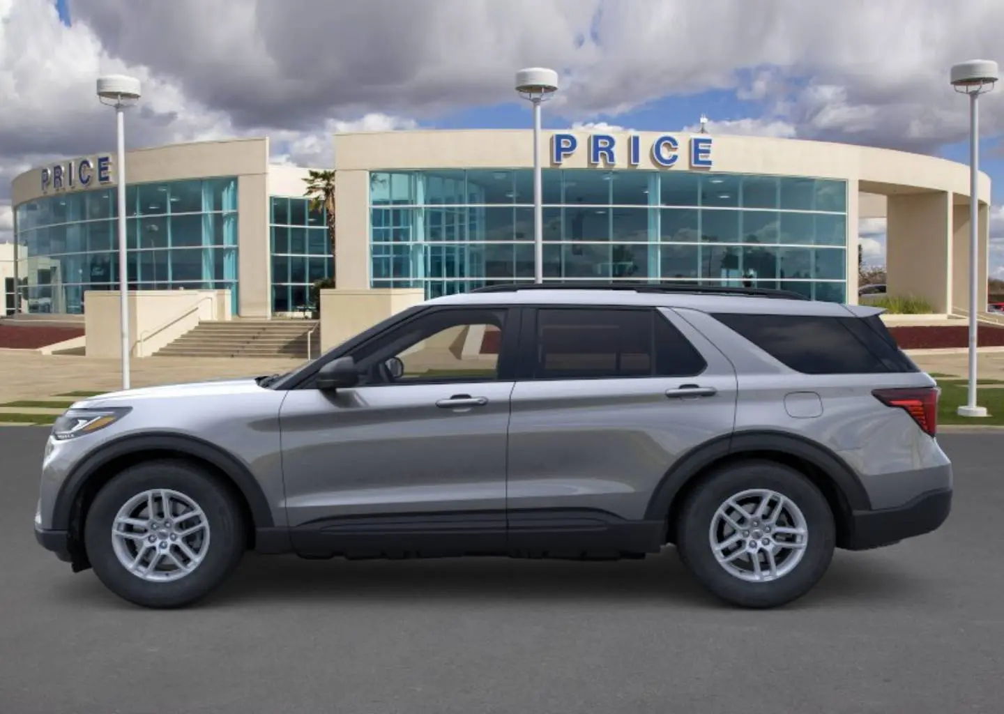 2026 Ford Explorer Active 4WD photo 3