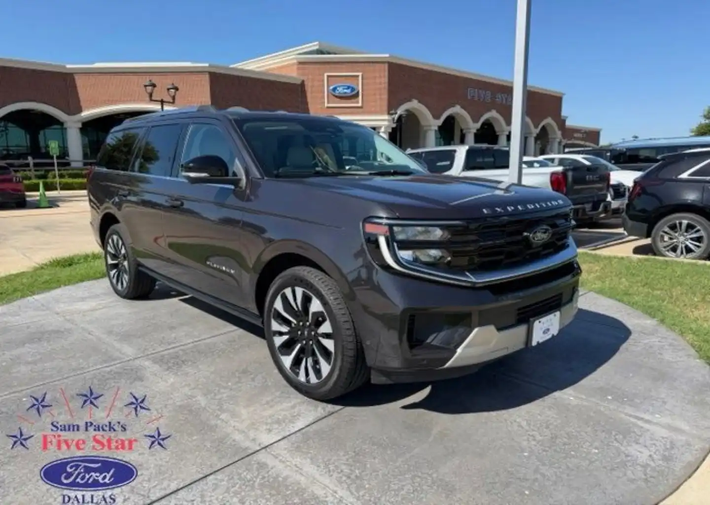 2025 Ford Expedition Platinum 4x4's photo