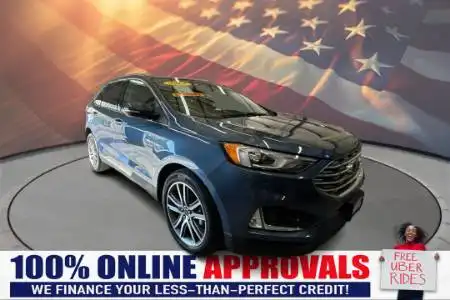 2019 Ford Edge Titanium's photo