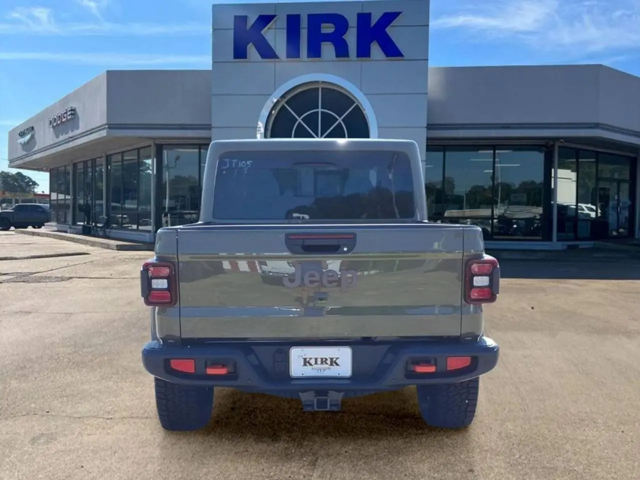 2026 Jeep Gladiator Mojave Auto photo 4