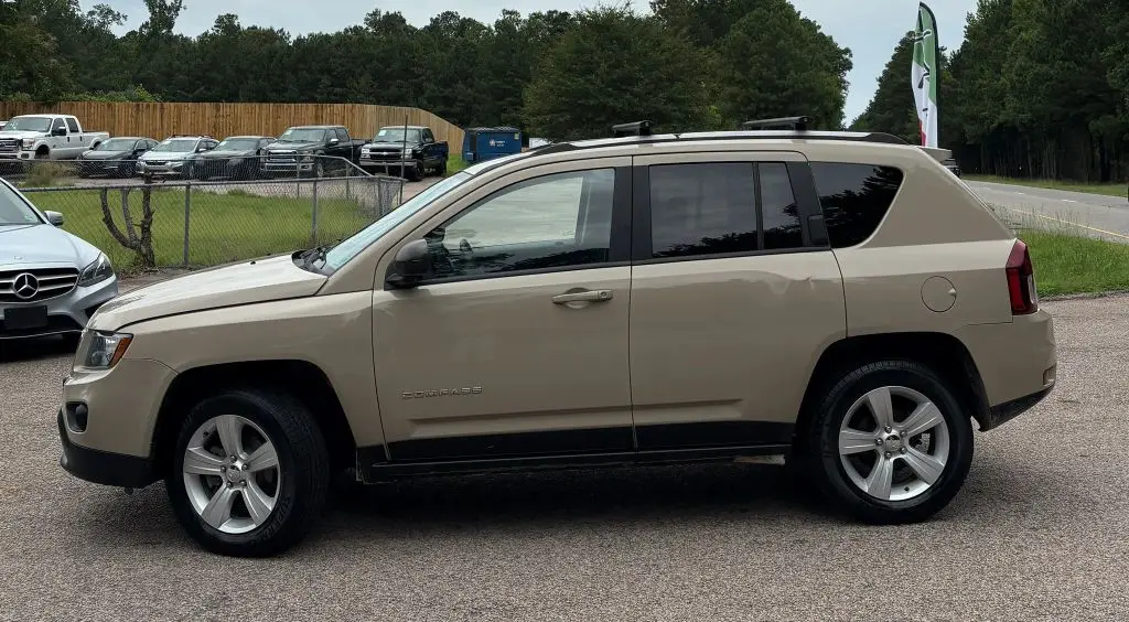 2017 Jeep Compass Sport 4X4 photo 3