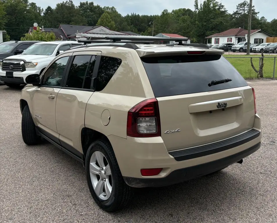 2017 Jeep Compass Sport 4X4 photo 4