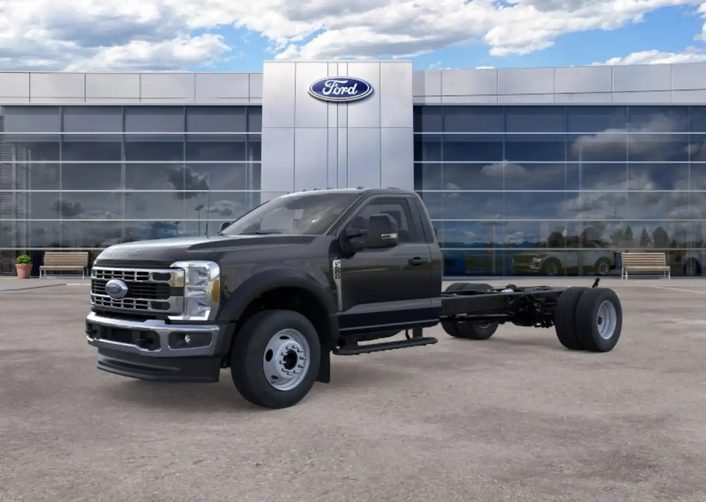 2026 Ford F-600 XL 4x4 Regular Cab 205-In DRW's photo
