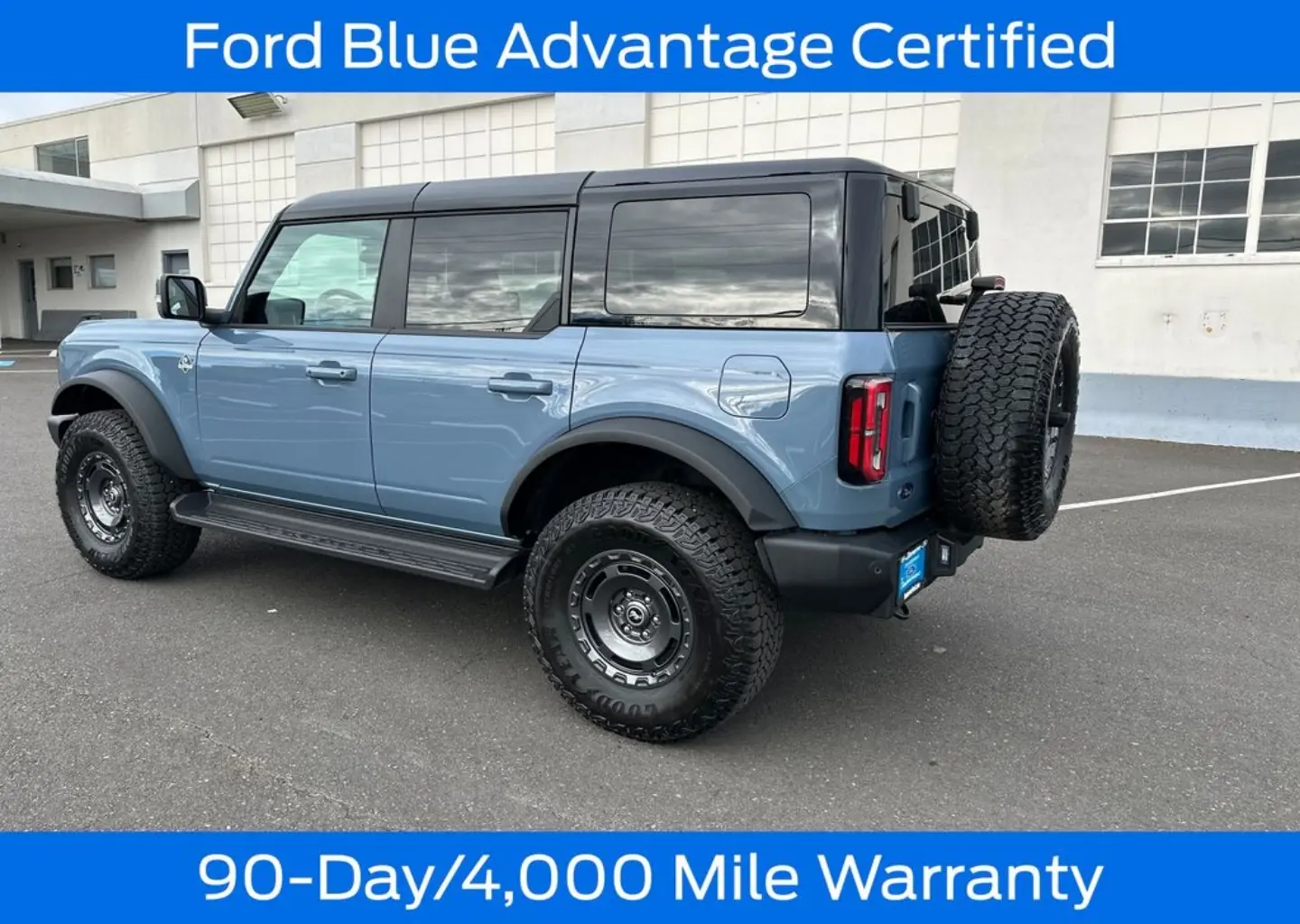 2025 Ford Bronco Outer Banks 4x4 photo 5