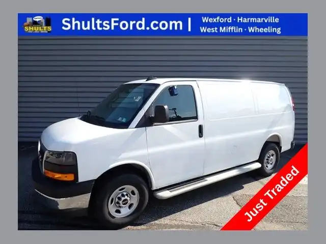 2025 GMC Savana 2500's photo