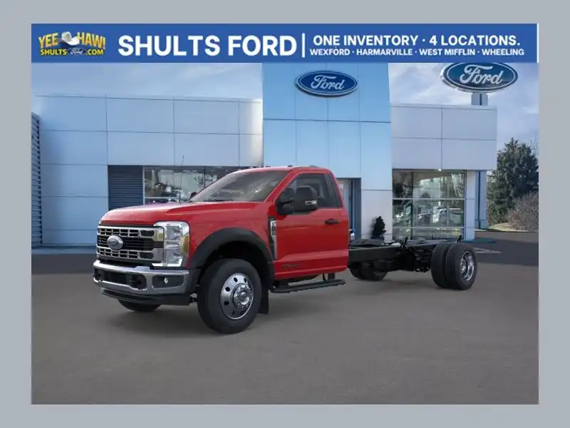 2026 Ford F-600 XLT Regular Cab 205-In DRW's photo