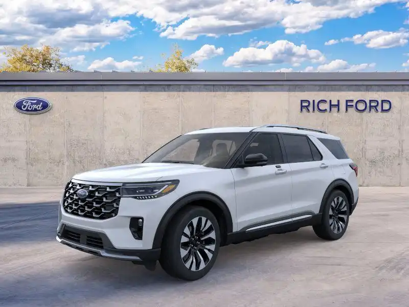 2026 Ford Explorer Platinum 4WD's photo