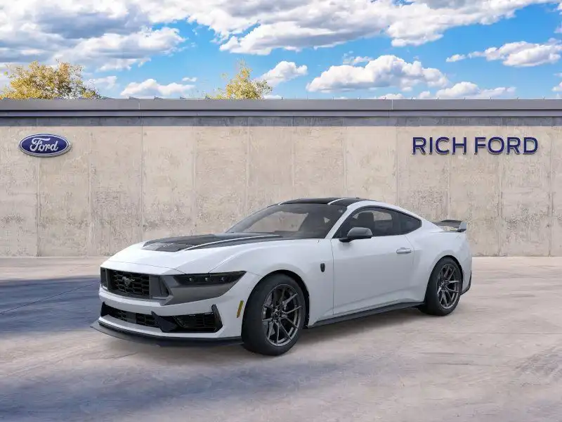 2026 Ford Mustang Dark Horse's photo