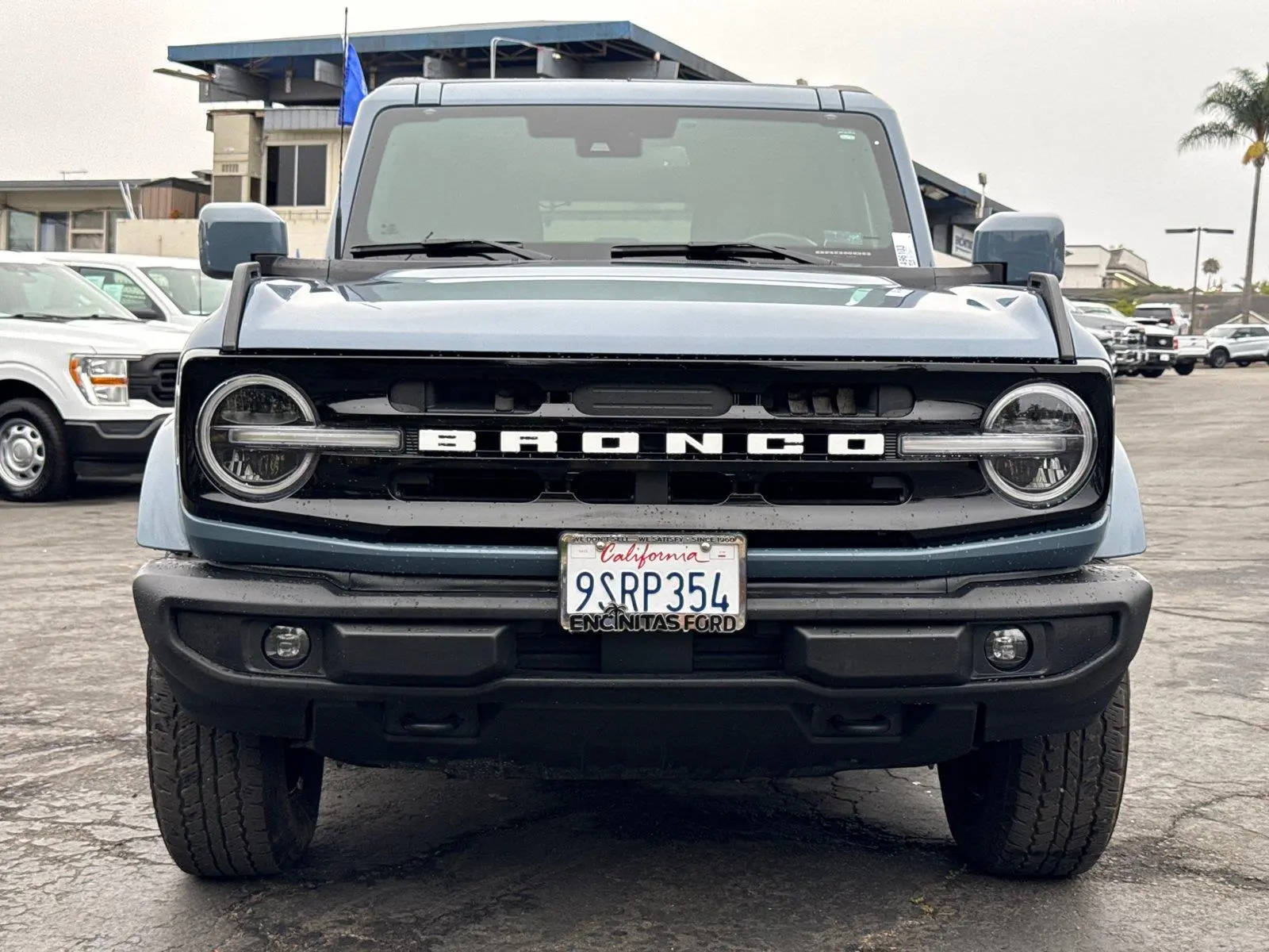 2025 Ford Bronco Outer Banks 4x4 photo 5