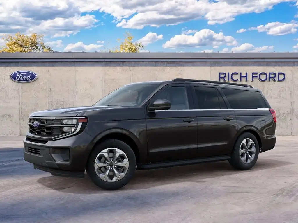 2027 Ford Expedition Active MAX 4x4's photo
