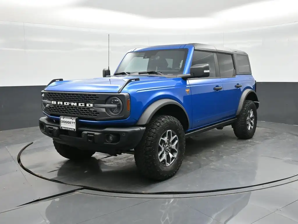 2023 Ford Bronco Badlands 4x4's photo