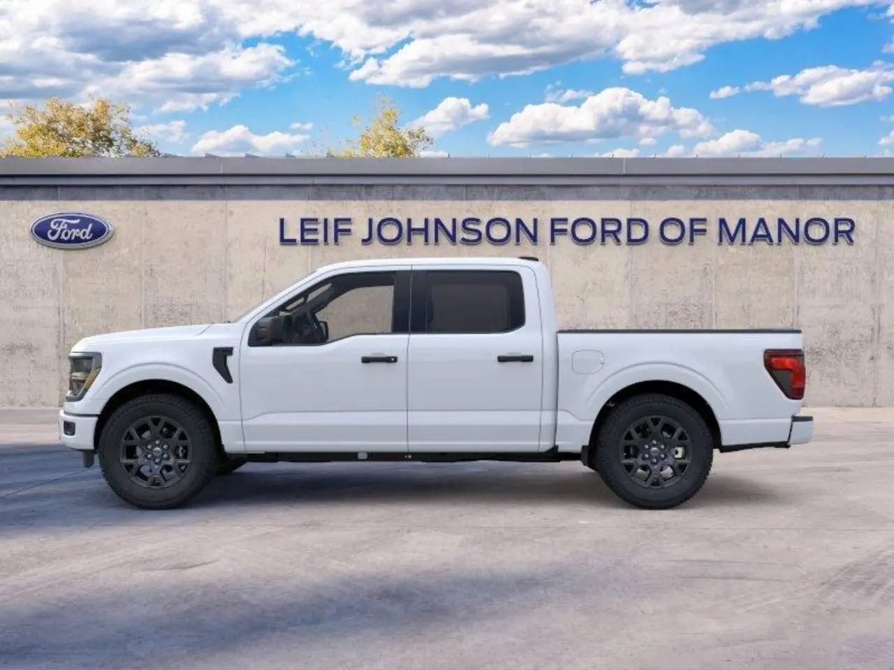 2026 Ford F-150 STX SuperCrew 5-1/2 Box photo 3