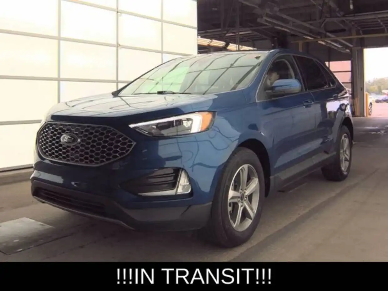 2023 Ford Edge SEL AWD's photo