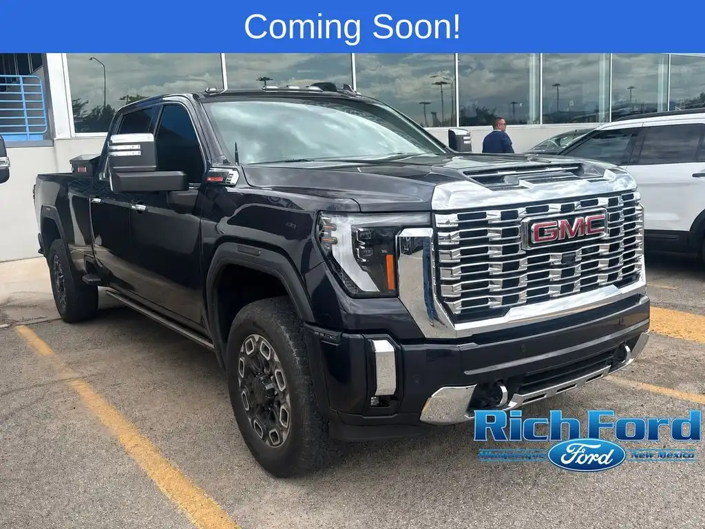2024 GMC Sierra 4WD Crew Cab Long Box Denali's photo