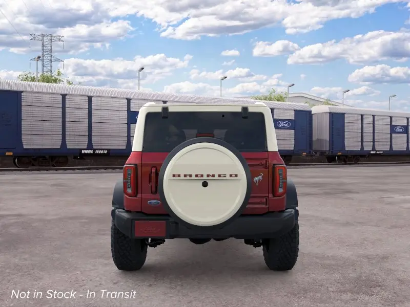2026 Ford Bronco Outer Banks 4x4 photo 5