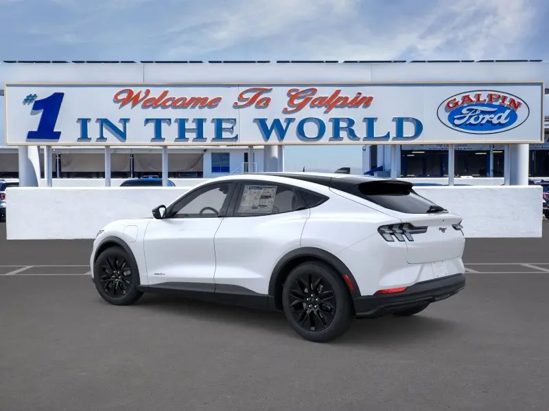 2026 Ford Mustang-Mach-e Select photo 4