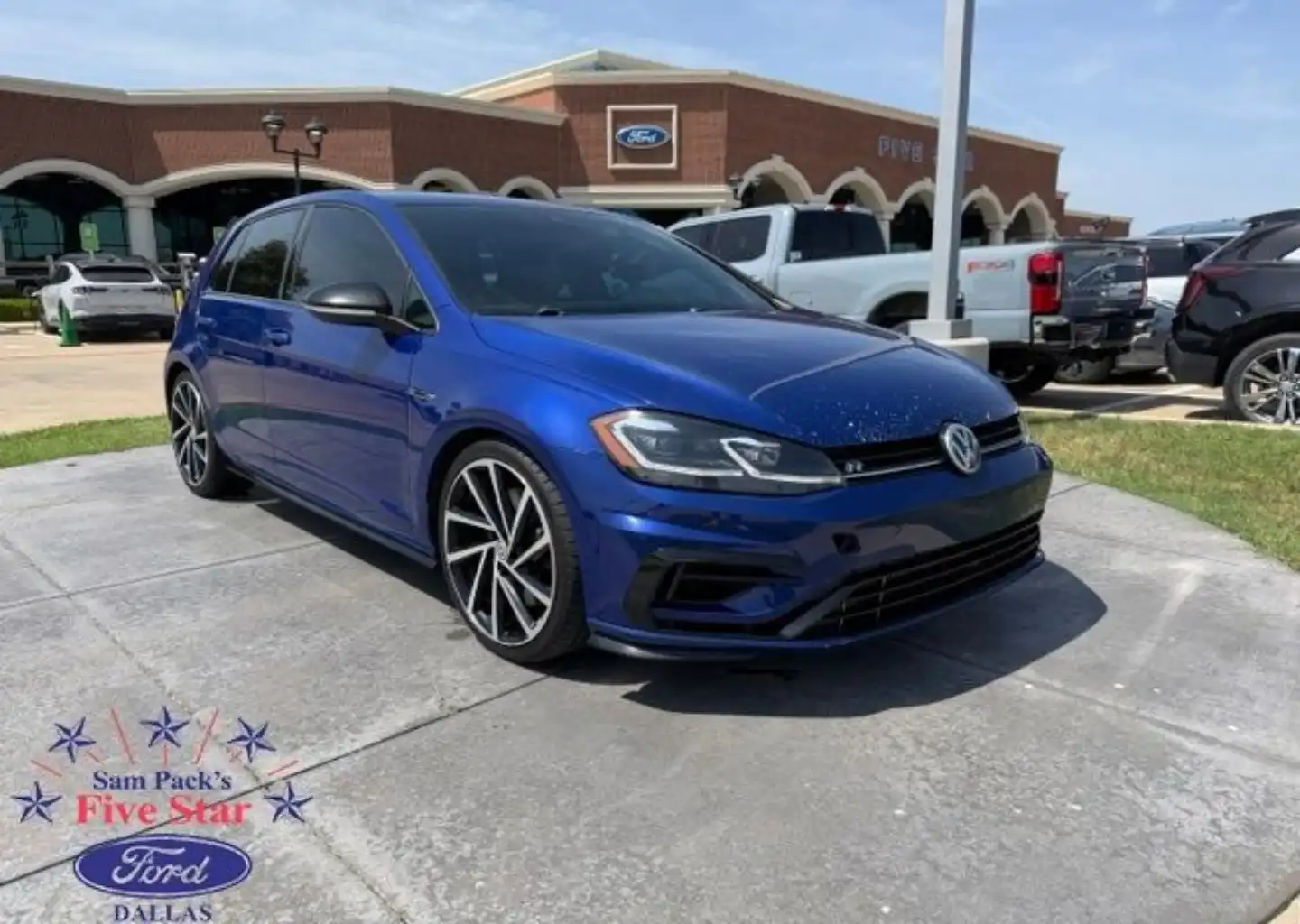 2018 Volkswagen Golf R w/DCC & Navigation 4-door's photo