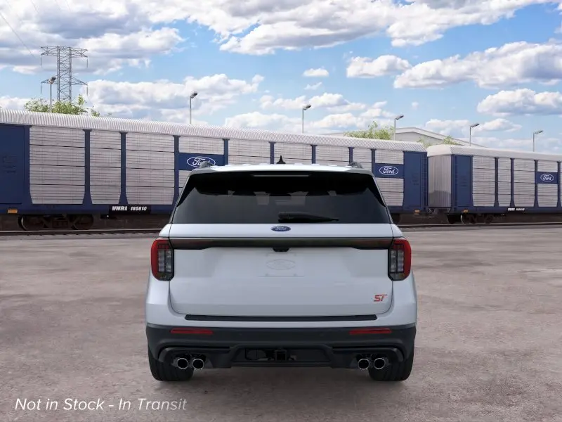 2026 Ford Explorer ST 4WD photo 5