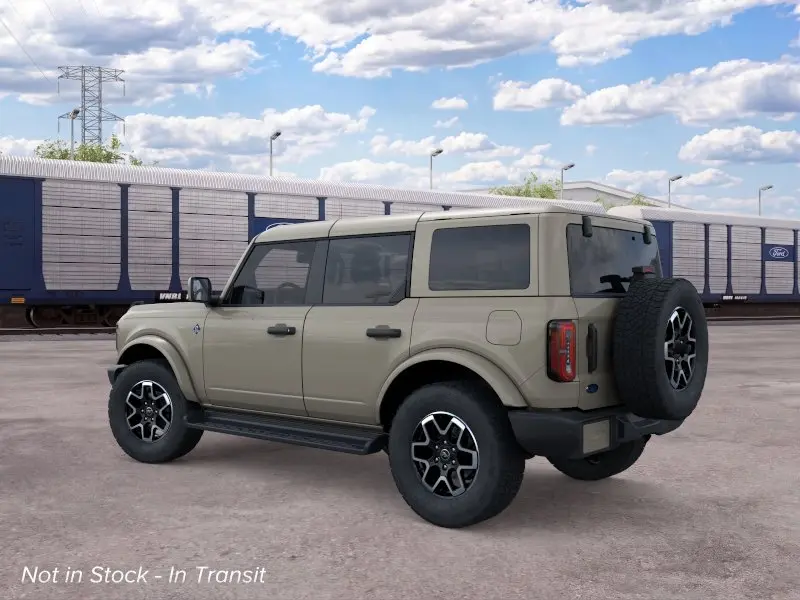 2026 Ford Bronco Outer Banks 4x4 photo 4