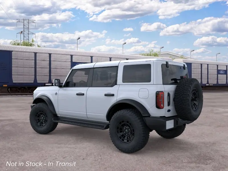 2026 Ford Bronco Outer Banks 4x4 photo 4