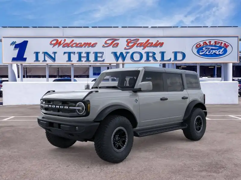2026 Ford Bronco Outer Banks 4x4's photo