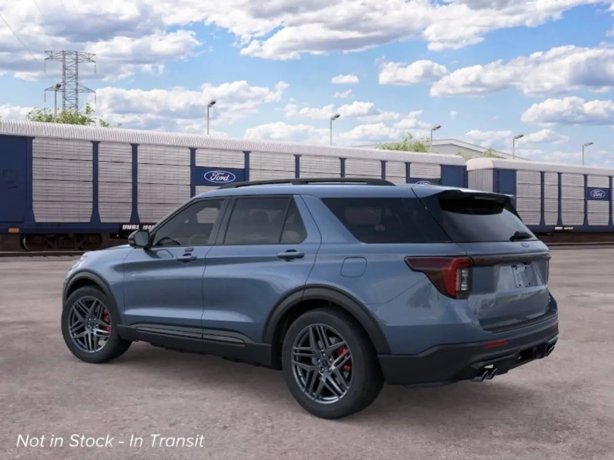 2026 Ford Explorer ST 4WD photo 4
