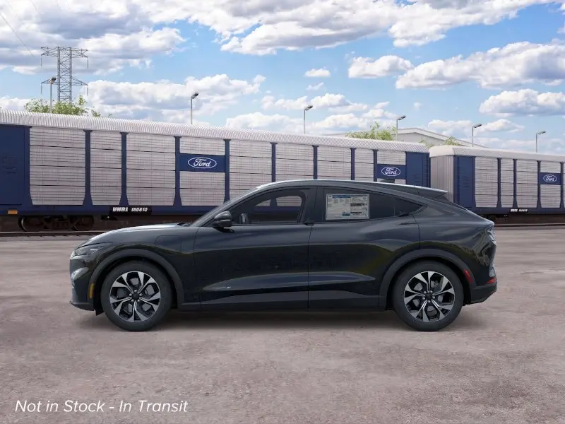 2026 Ford Mustang-Mach-e Select photo 3