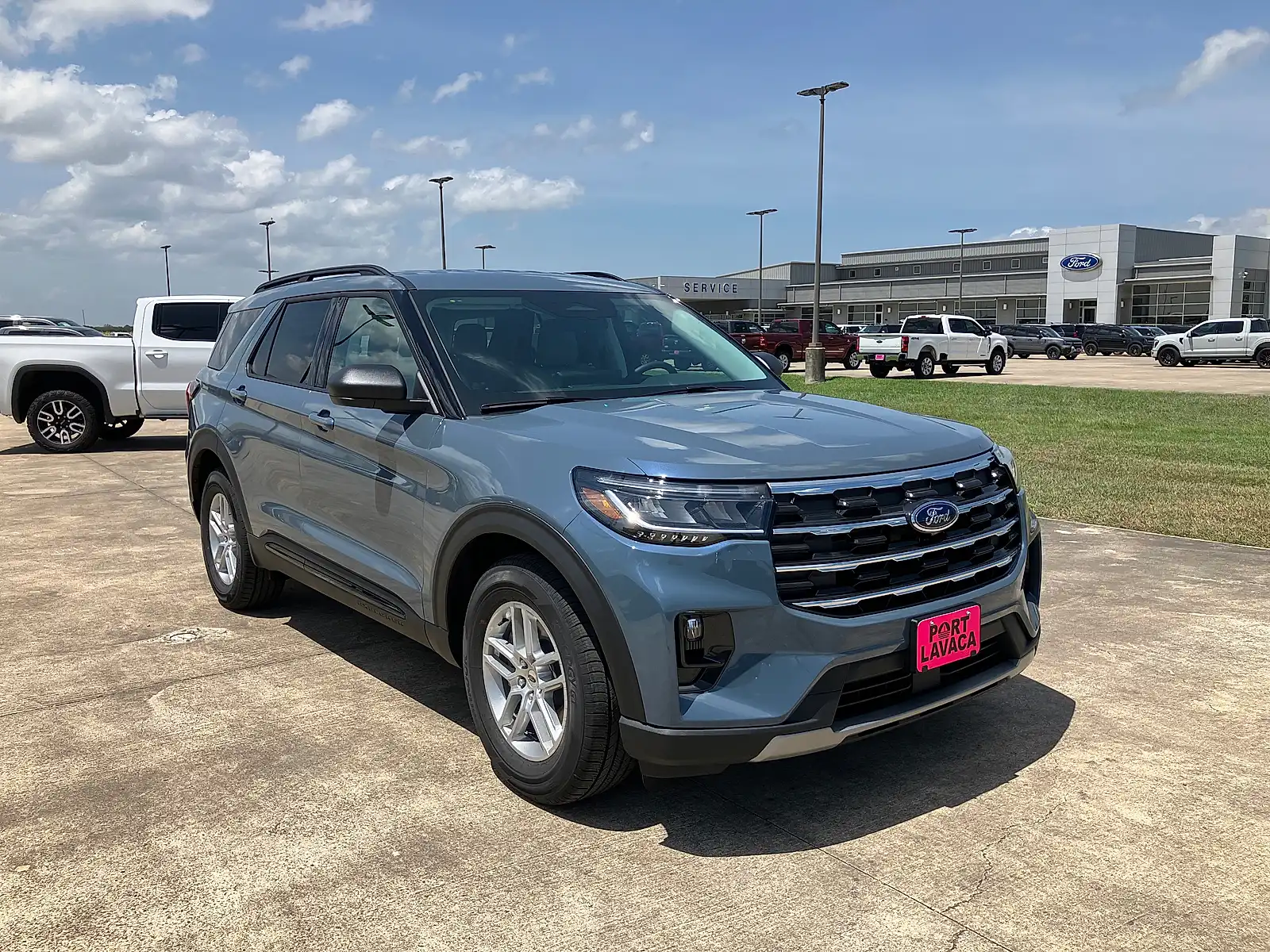 2026 Ford Explorer's photo