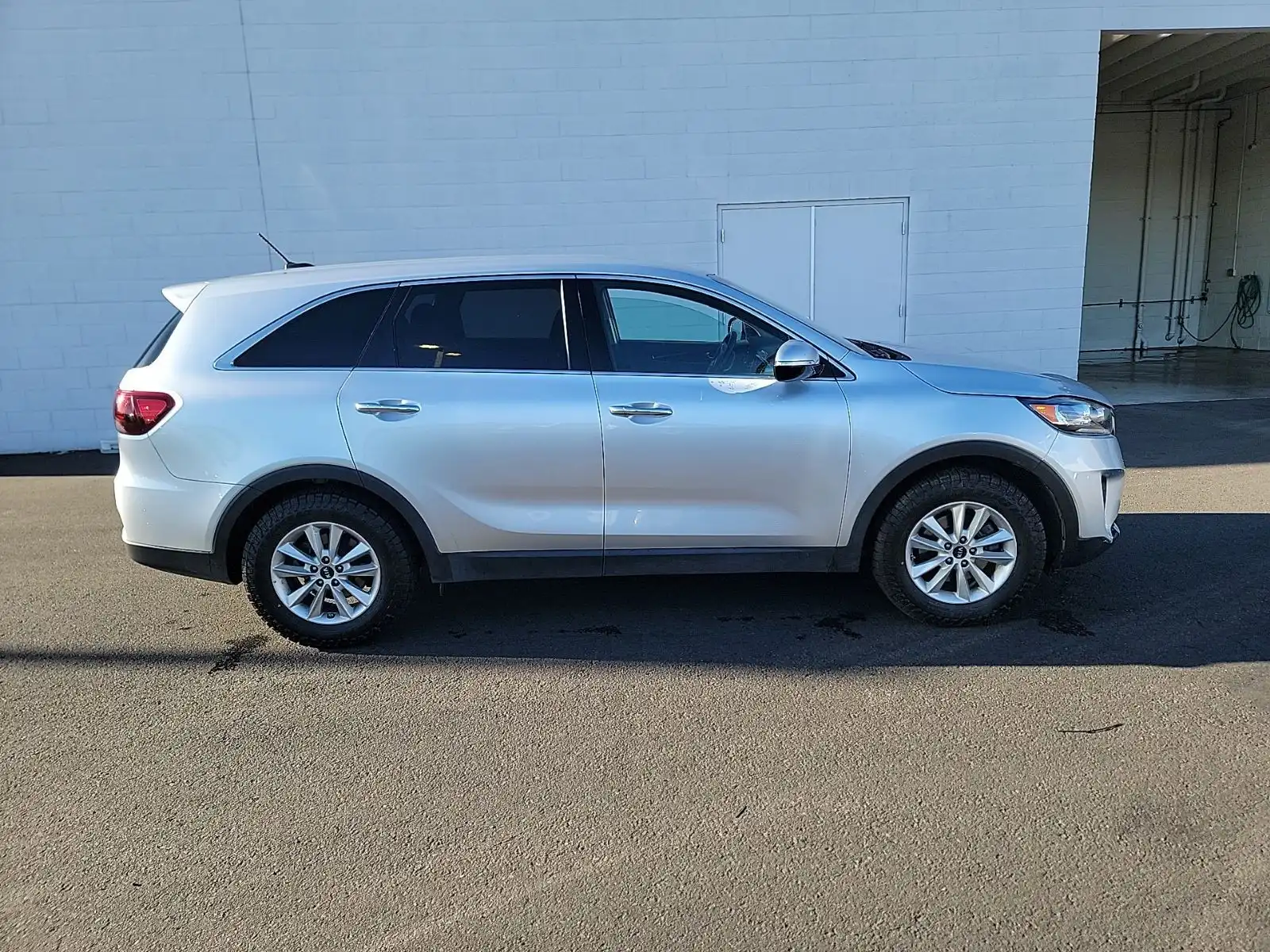 2019 Kia Sorento L AT's photo
