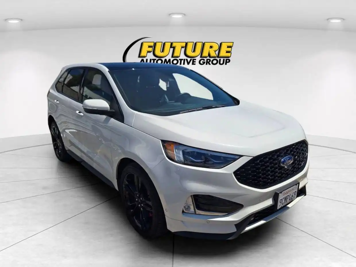 2022 Ford Edge ST AWD's photo