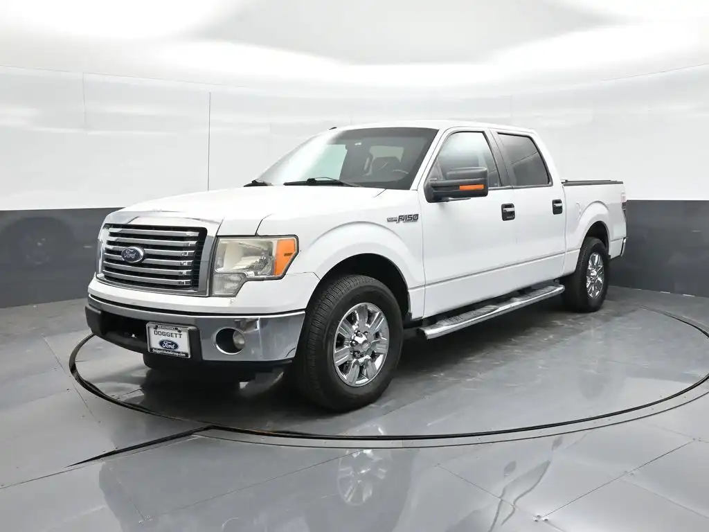2012 Ford F-150 XLT SuperCrew 145-in's photo