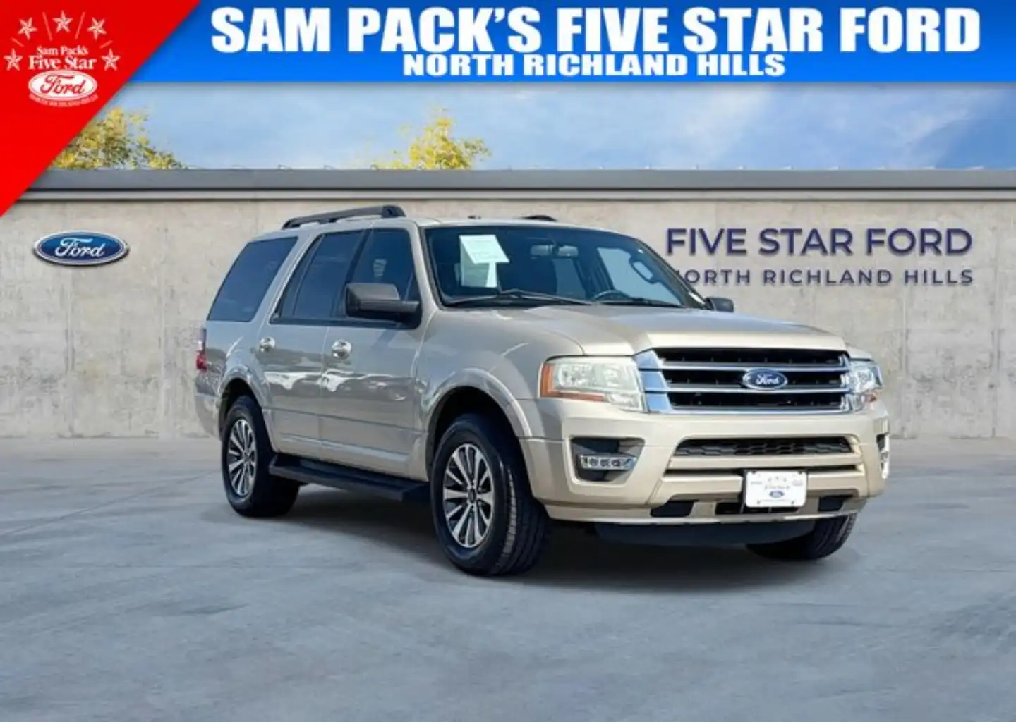 2017 Ford Expedition XLT's photo