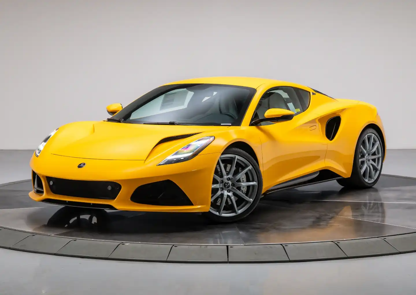 2025 Lotus Emira's photo