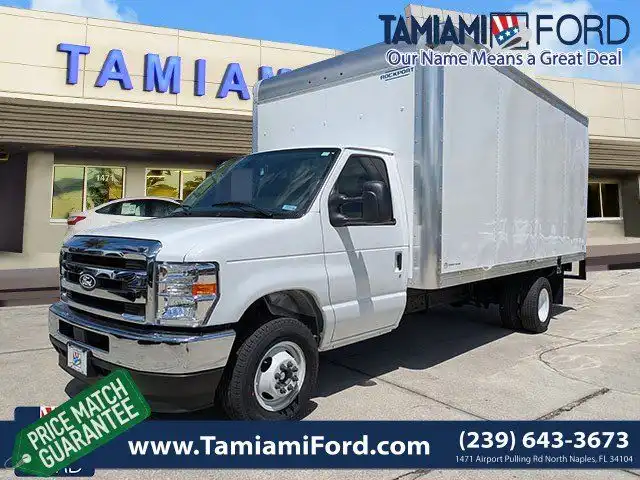 2026 Ford E-Series DRW E-450 Super Duty 176 in WB's photo