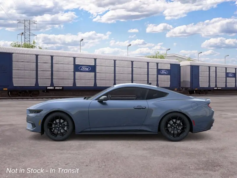 2026 Ford Mustang EcoBoost Fastback photo 3