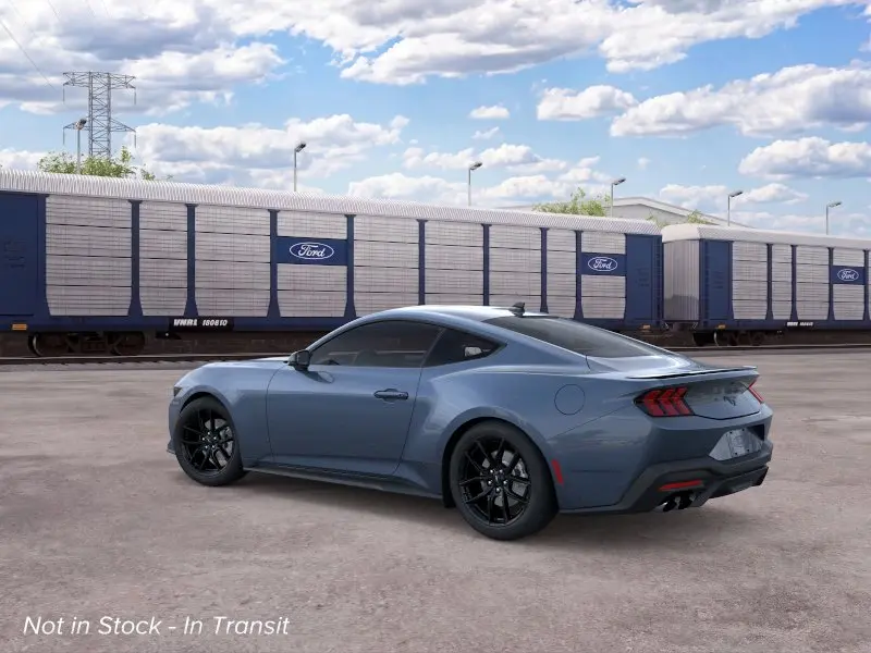 2026 Ford Mustang EcoBoost Fastback photo 4