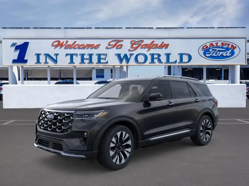 2026 Ford Explorer Platinum 4WD's photo