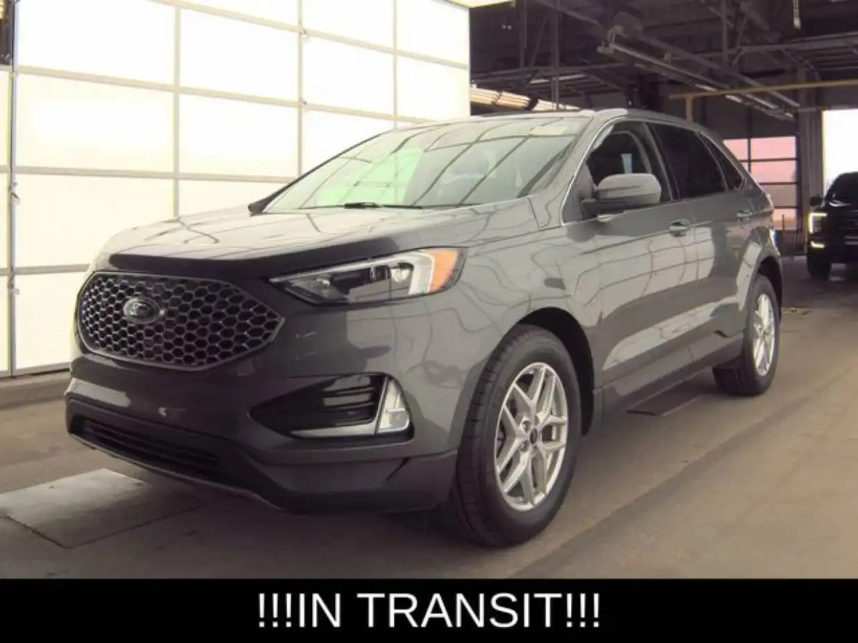 2024 Ford Edge SEL AWD's photo