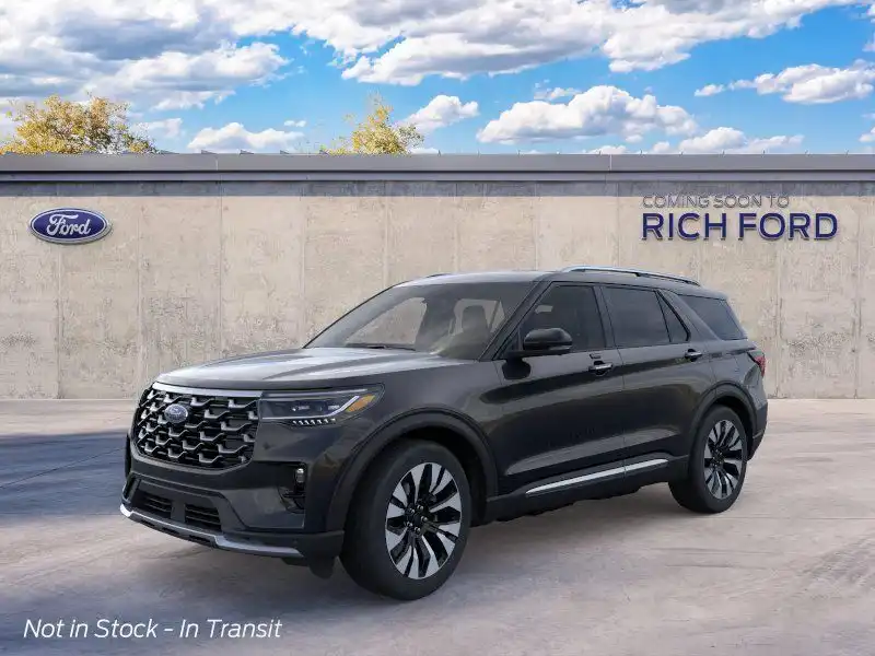 2026 Ford Explorer Platinum 4WD's photo
