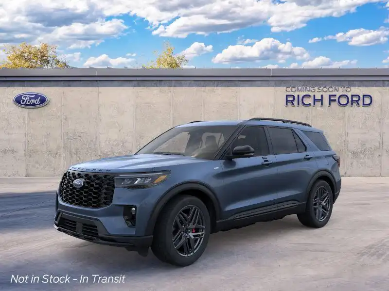 2026 Ford Explorer ST-LINE 4WD's photo