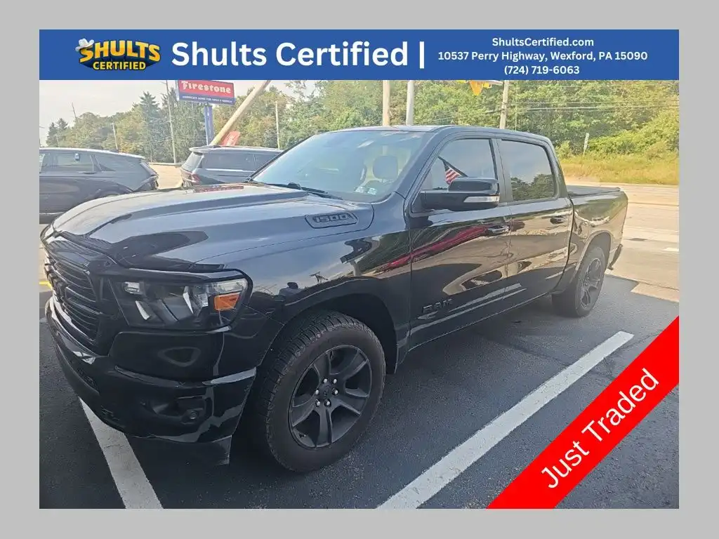 2020 RAM 1500 Big Horn/Lone Star 4x4 Crew Cab 5'7's photo