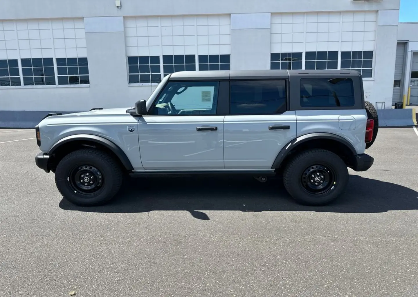 2026 Ford Bronco Big Bend 4x4 photo 3