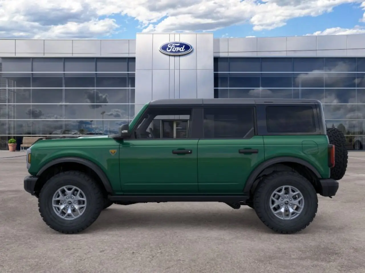 2025 Ford Bronco Badlands 4x4 photo 3